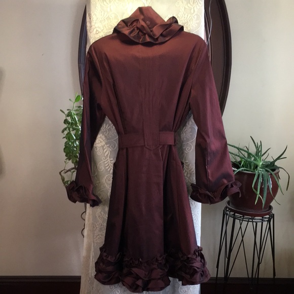 Iridescent Brown/Black Ruffled Coat - Picture 5 of 6